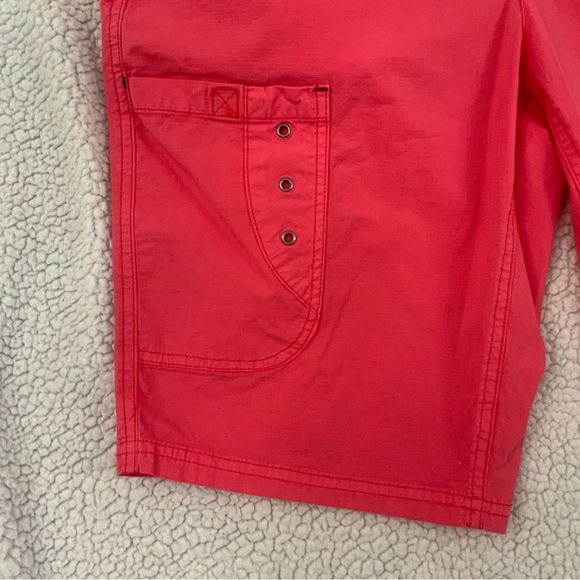 Title Nine Size 10 Coral Stretch Brash Ripstop Hiking Camping Bermuda Shorts - Picture 2 of 16